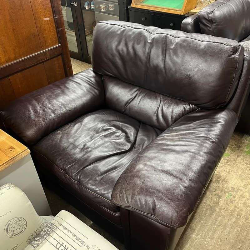 Pair Matching Large Leather Armchairs Dark Chocolate Colour Wide Arms Preloved