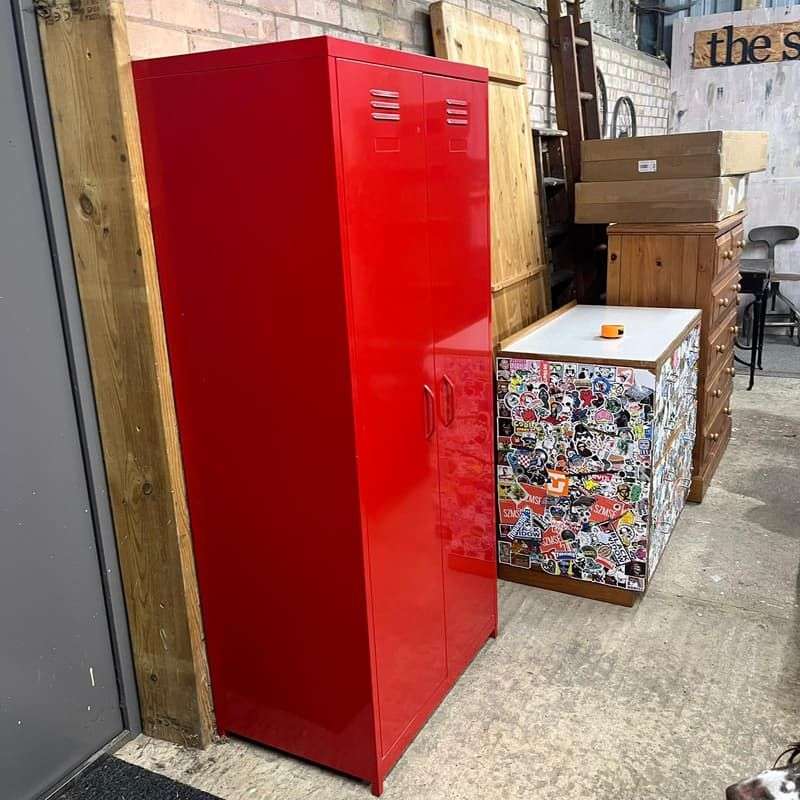 Modern Red Metal Wardrobe High Gloss Shelf Hanging Rail Locker Style