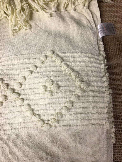 Vintage Pale Yellow &amp; Cream Throw Raised Pattern &amp; Tassels Dunelm