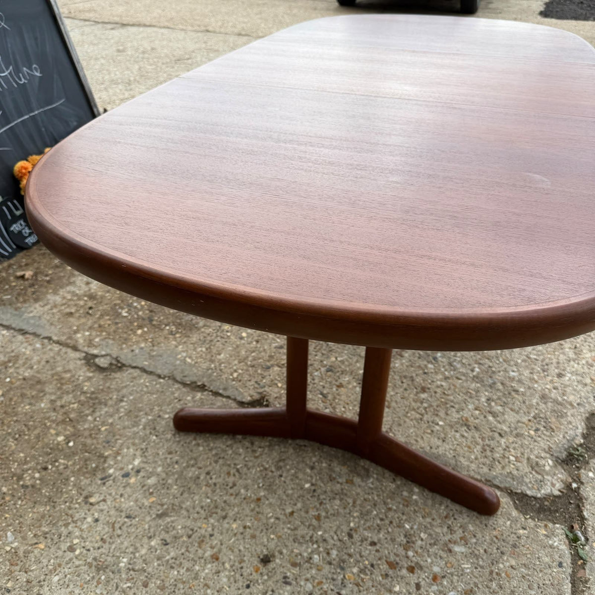 Vintage Danish AM83 Ansanger Mobler Mid Century Extending Dining Table Seat 6-10