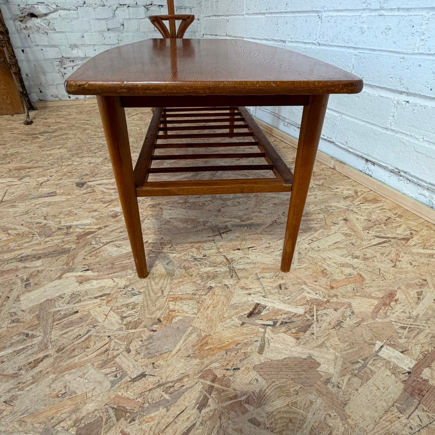 Mid Century Coffee Table Slatted Shelf Under Tapered Legs