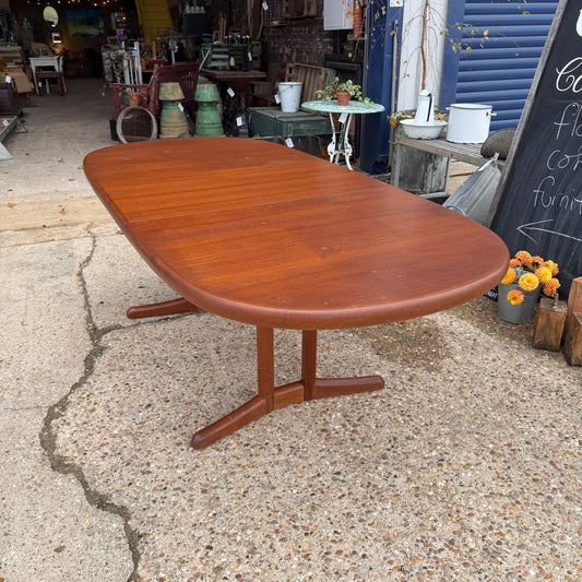 Vintage Danish AM83 Ansanger Mobler Mid Century Extending Dining Table Seat 6-10