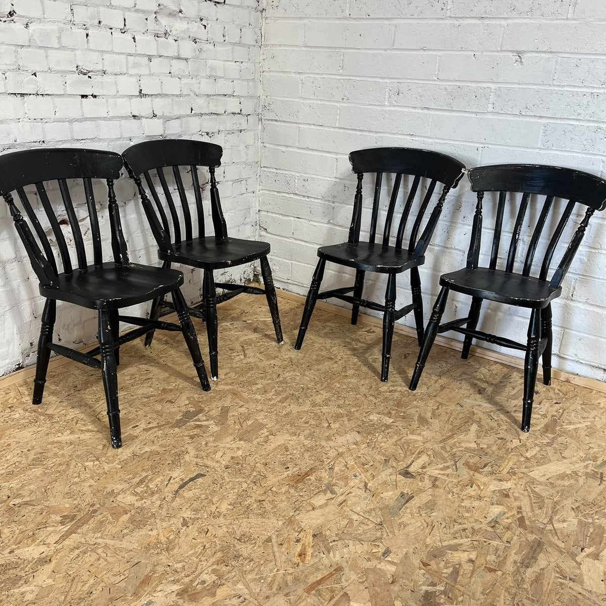 4 Rustic Painted Farmhouse Chairs Black Shabby Chic Dining Or Kitchen