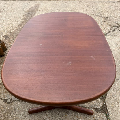 Vintage Danish AM83 Ansanger Mobler Mid Century Extending Dining Table Seat 6-10