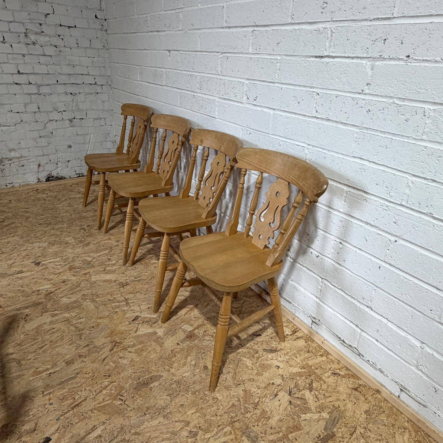 4 Beech Farmhouse Kitchen Chairs Turned Legs Scrolled Backs
