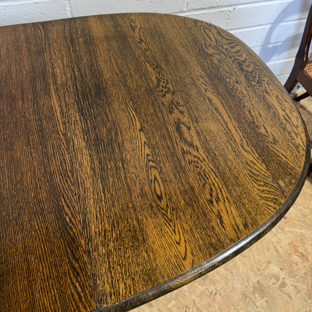 Antique Oak Drop Leaf Dining Table Seats 6/8 Turned Legs