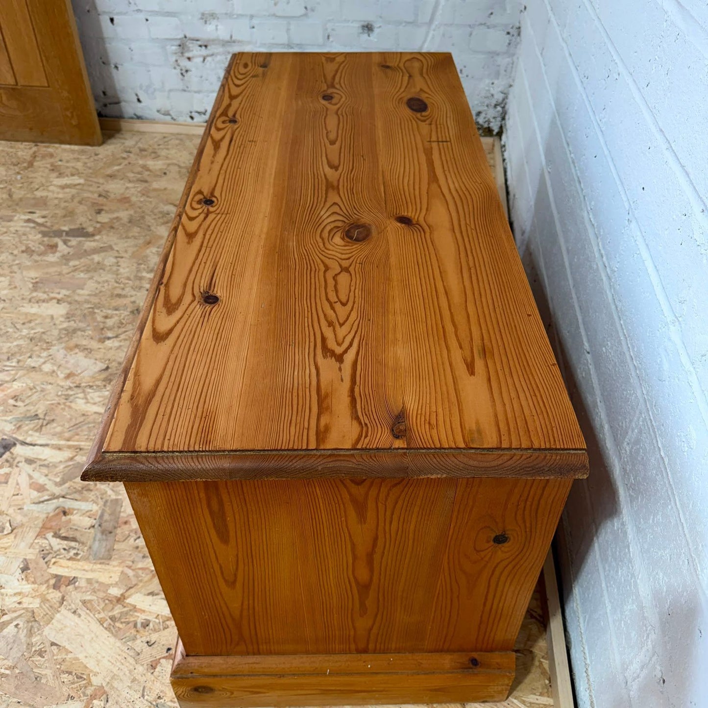 Low Pine Window Seat Media Unit 2 Cupboards Shelf Over Drawer