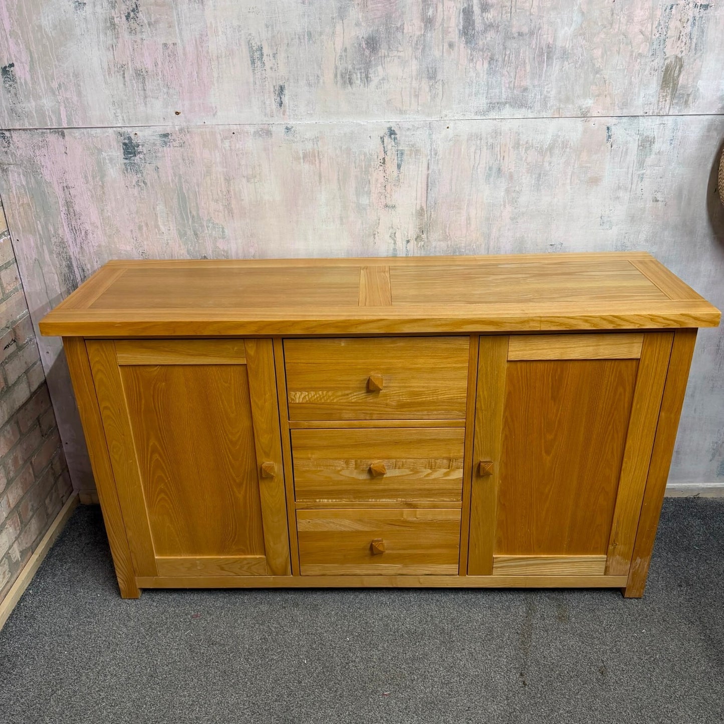 Solid Oak Furnitureland Triple Sideboard Buffet Cabinet 2 Cupboards 3 Drawers