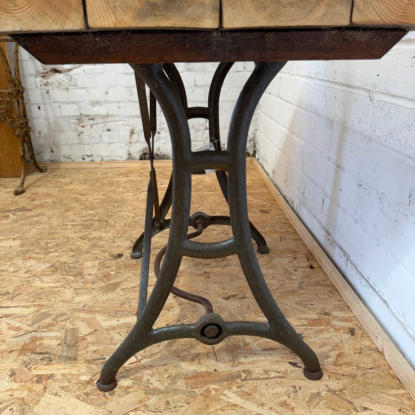 Singer Sewing Table Reclaimed Pine 4 Plank Top Console Table Kitchen Seat 2