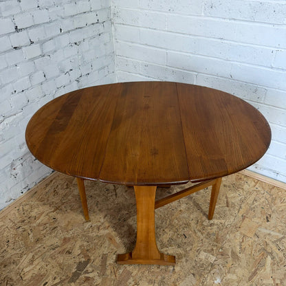 Vintage Ercol Model 610 Blonde Elm & Beech Gateleg Dropleaf Table Seats 4