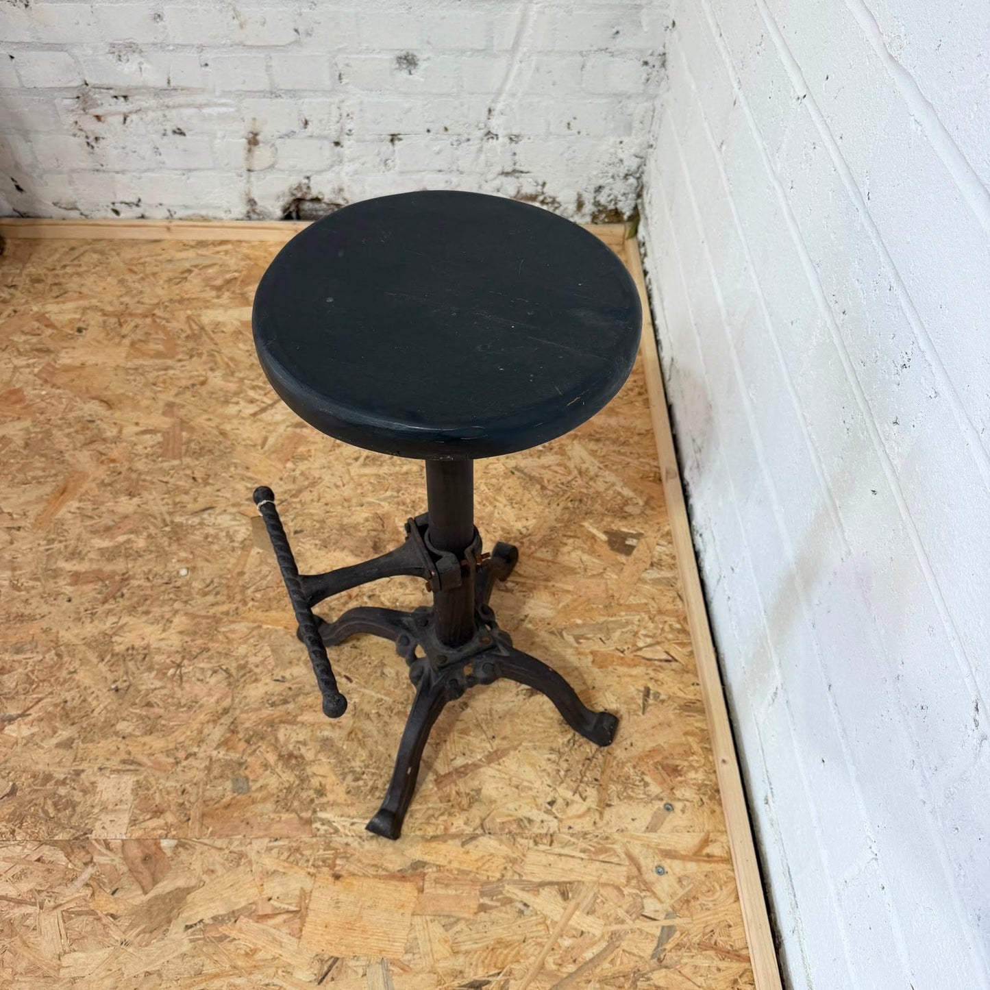 Vintage Singer Sewing Stool Industrial Black Iron Base Footrest Reclaimed Top