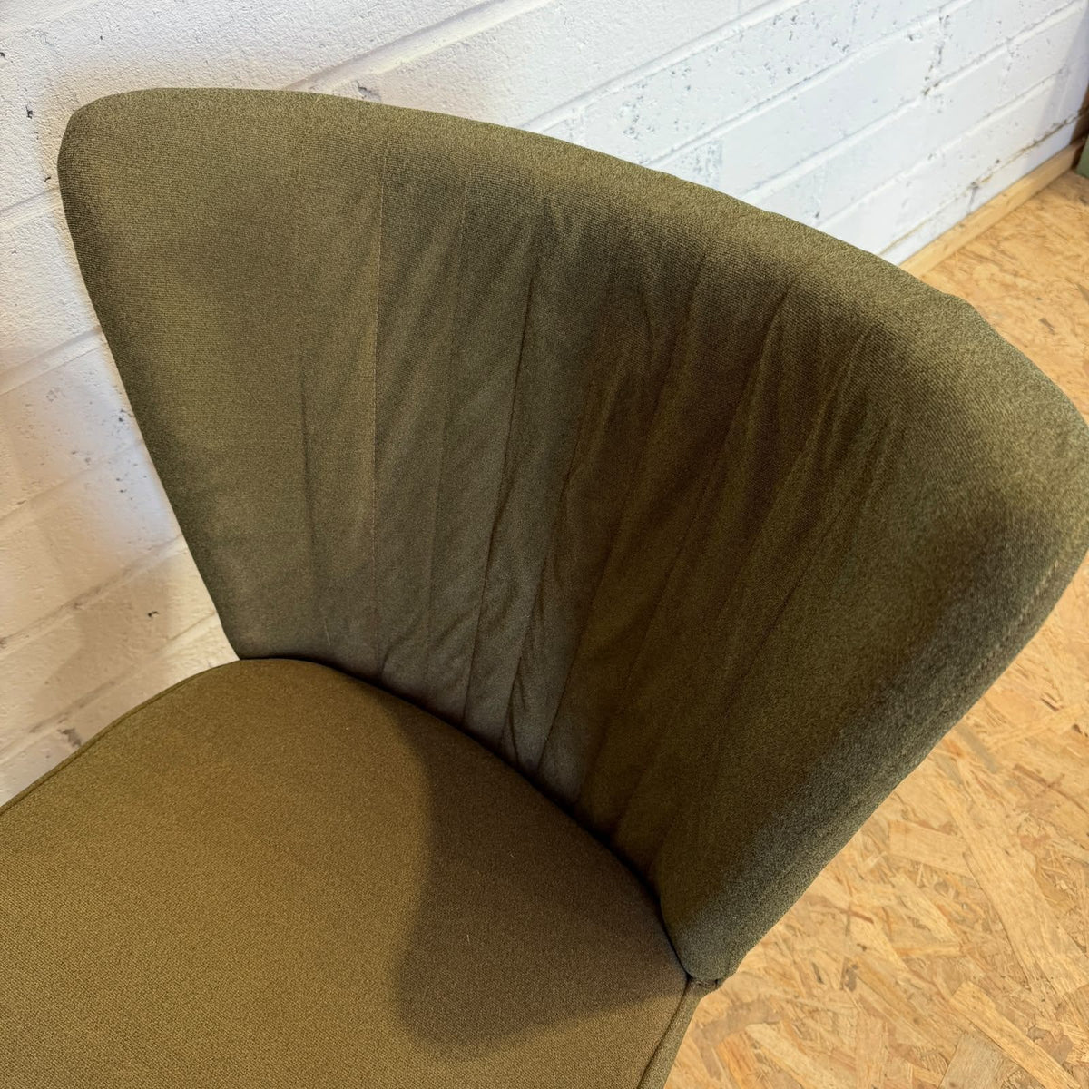 Vintage Upholstered Cocktail Accent Chair Green Teak Tapered Legs Mid Century