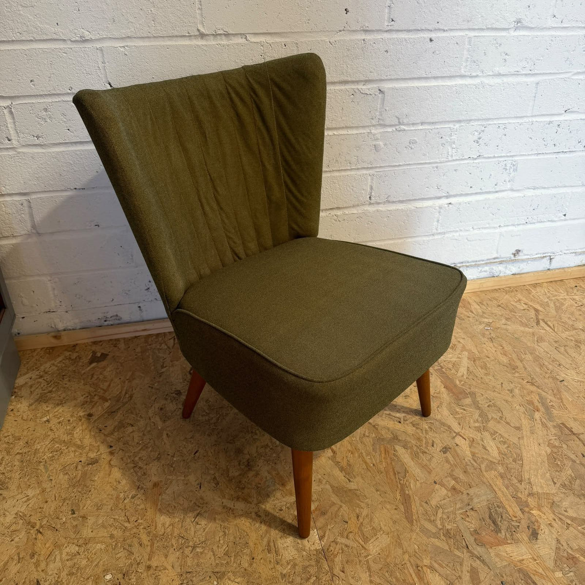Vintage Upholstered Cocktail Accent Chair Green Teak Tapered Legs Mid Century