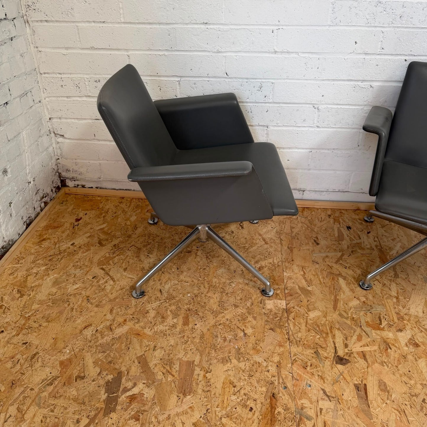 Pair of Brunner Model 6684 Swivel Office Conference Chairs Grey Chrome Star Base