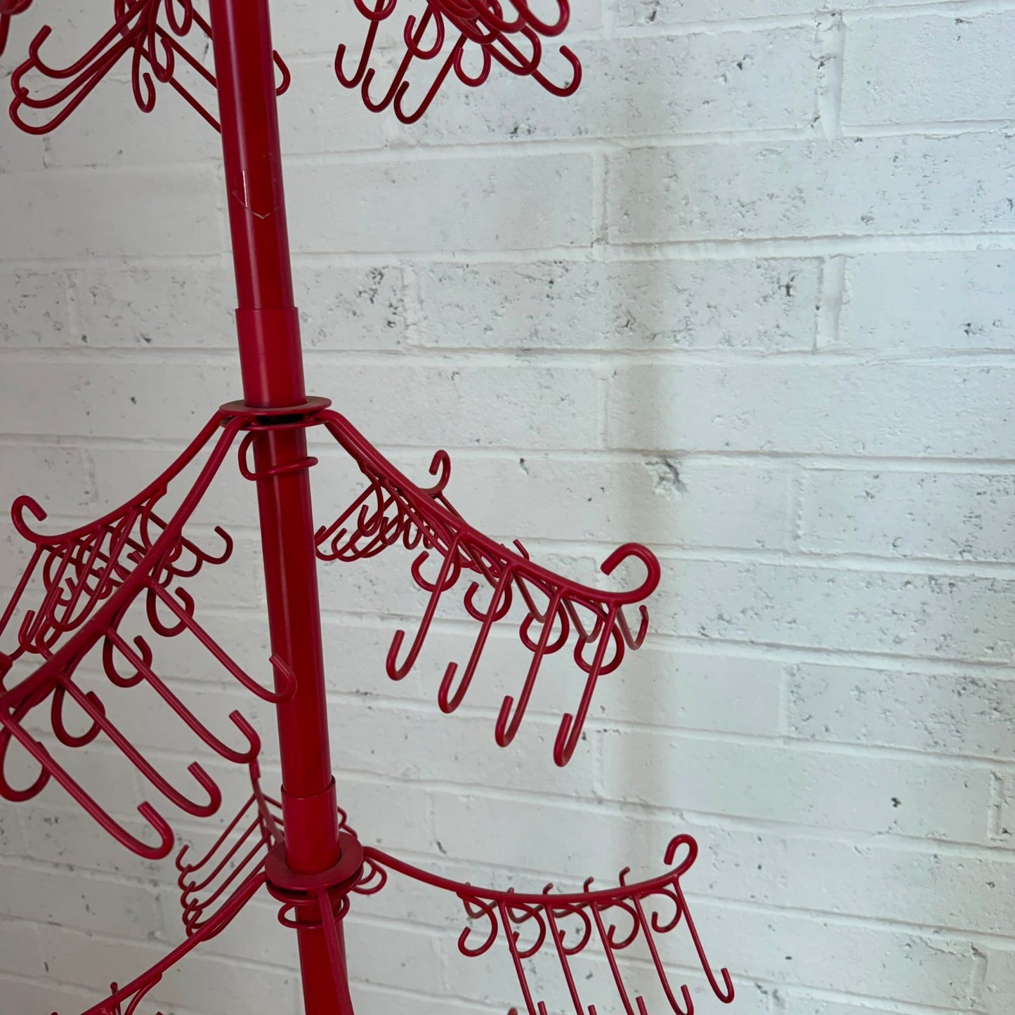 Retro Red Metal Spinning Display Retail Stand Hooks Christmas Tree