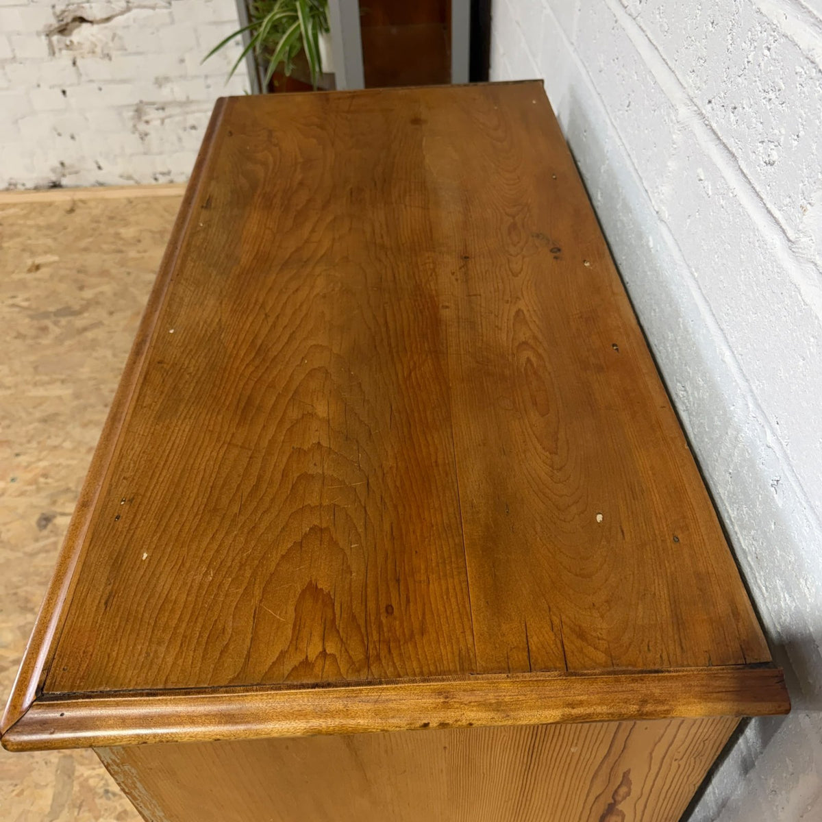 Vintage Rustic Satin Walnut (Pine?) Chest 2 Over 2 Drawers Plinth Drawer
