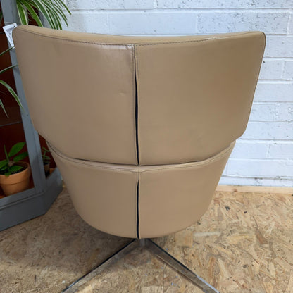 Vintage Retro Cream Leather European? Swivel Chair On Chrome Star Base Tub Shell