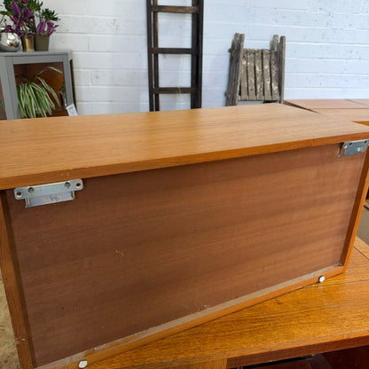 Beaver & Tapley 33 Floating Wall Record Cabinet Storage Mid Century 33”