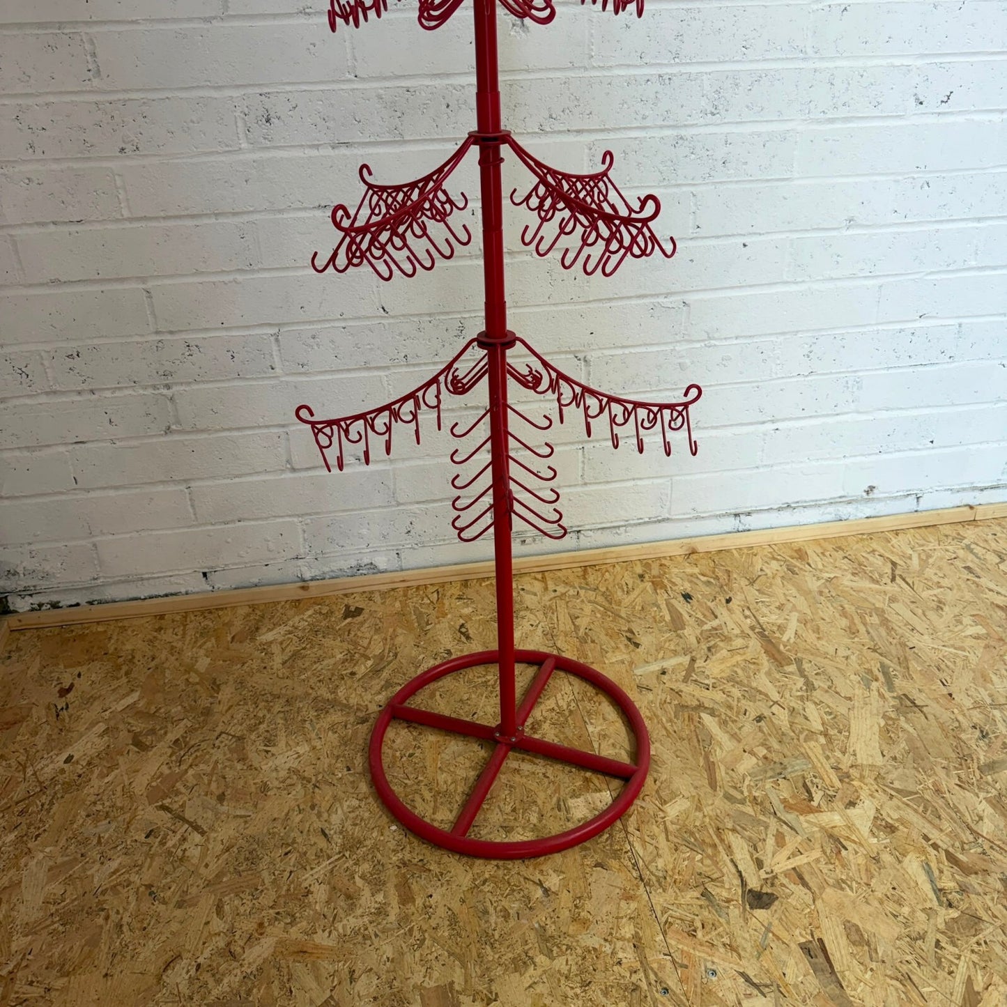 Retro Red Metal Spinning Display Retail Stand Hooks Christmas Tree