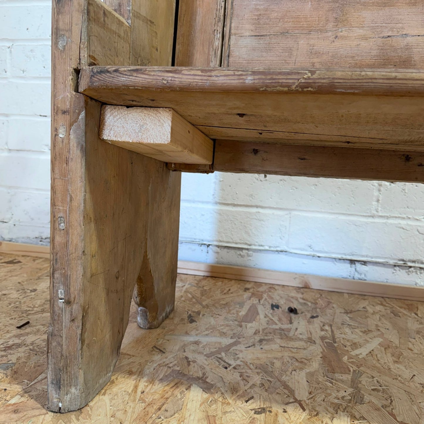 Antique Victorian Pitch Pine Church Chapel Pew 5.5ft Gothic Style