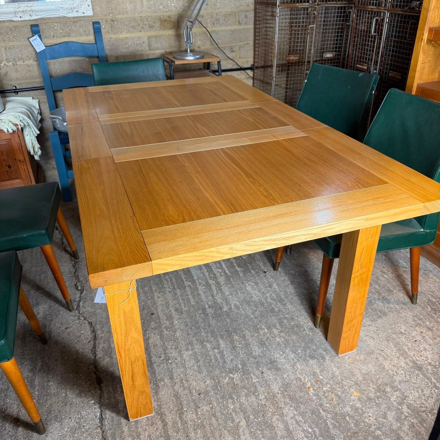 Oak Furniture Land Extending Dining Table Square Legs Heavy Seats 6