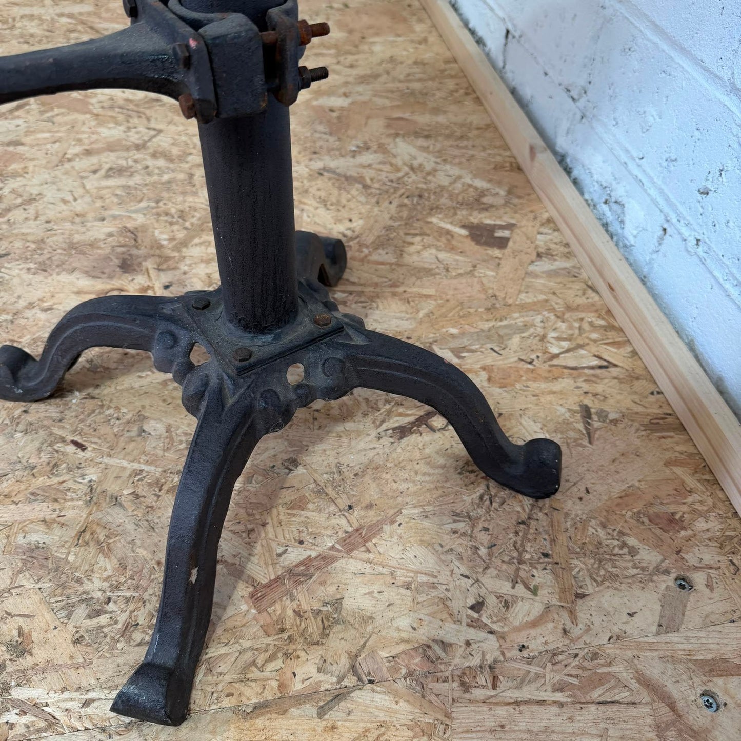 Vintage Singer Sewing Stool Industrial Black Iron Base Footrest Reclaimed Top