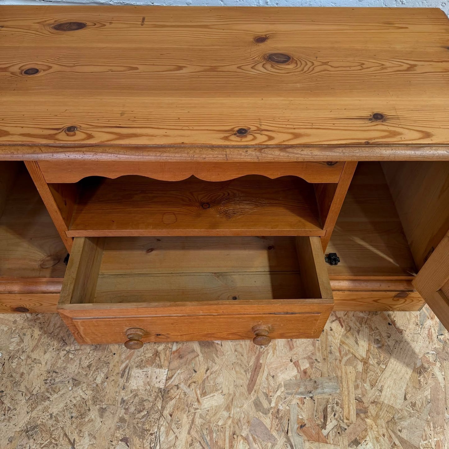 Low Pine Window Seat Media Unit 2 Cupboards Shelf Over Drawer