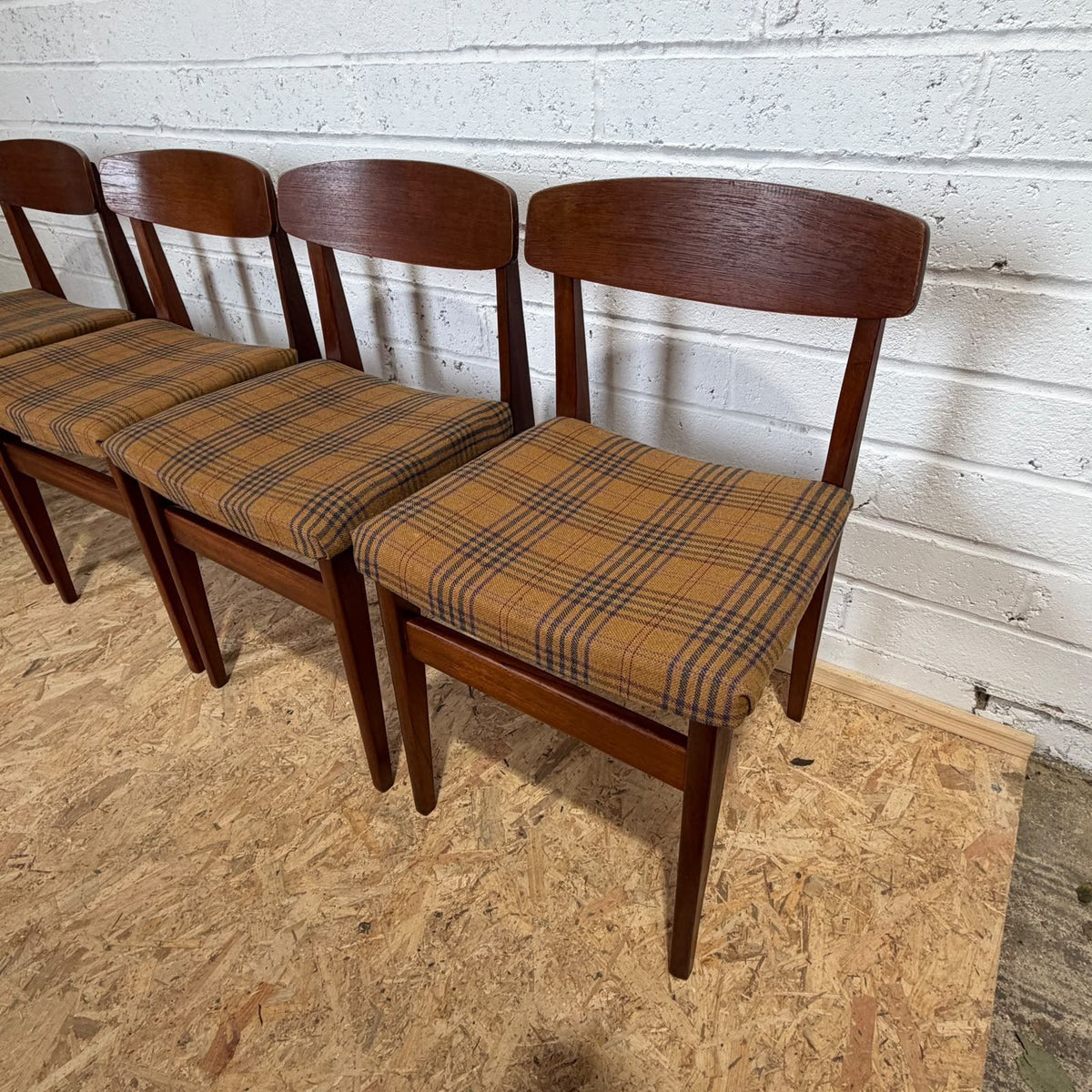4x Mid Century Teak Danish Style Dining Chairs Upholstered Seats MCM