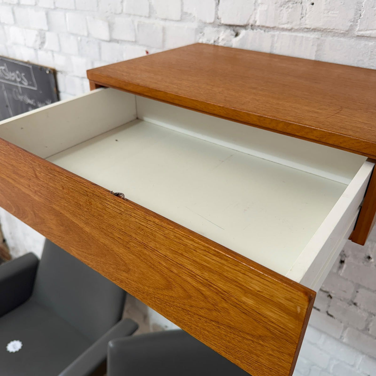 Tapley 33 Mid Century Floating Wall Single Drawer Unit Teak With Wall Fixing