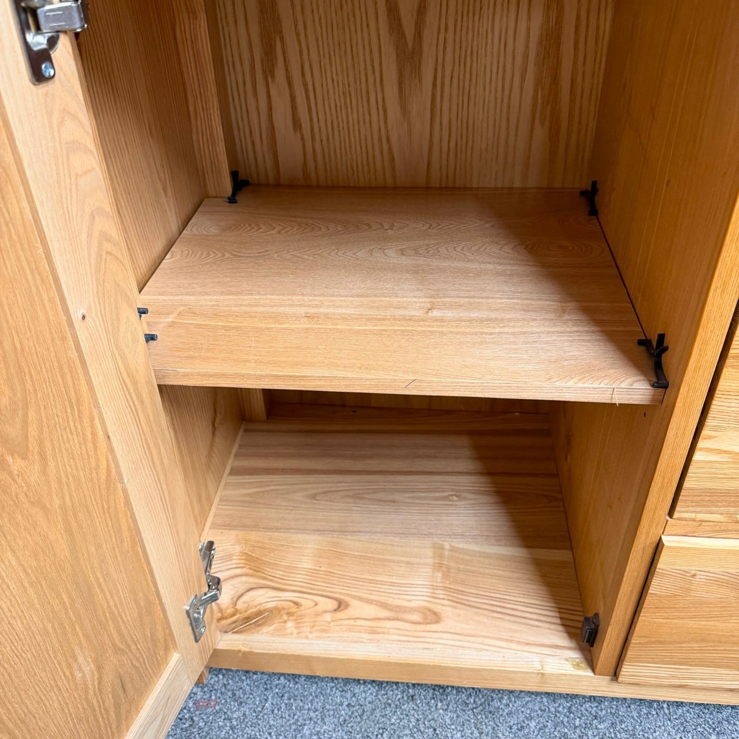 Solid Oak Furnitureland Triple Sideboard Buffet Cabinet 2 Cupboards 3 Drawers
