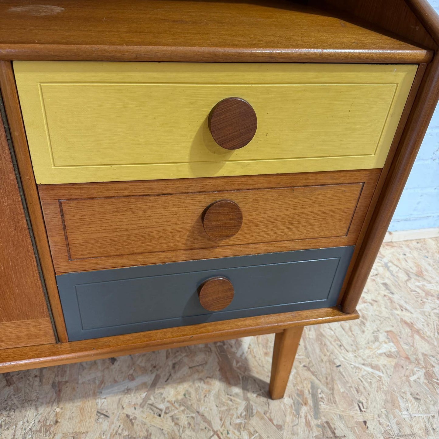 Mid Century Teak Display Cocktail Cabinet Sideboard Double Cupboard and Drawers