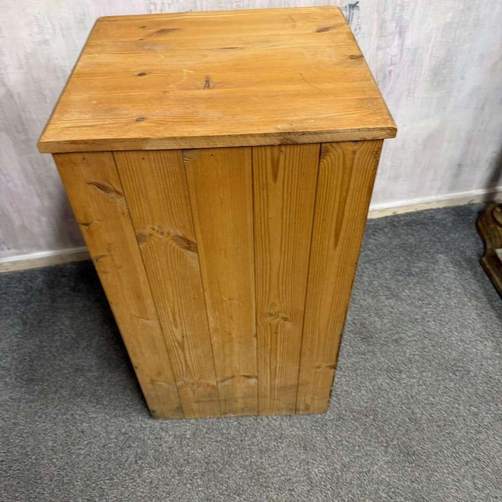 Pine Side Pot Cupboard Single Drawer Over Cupboard Knob Handles Scalloped Edge