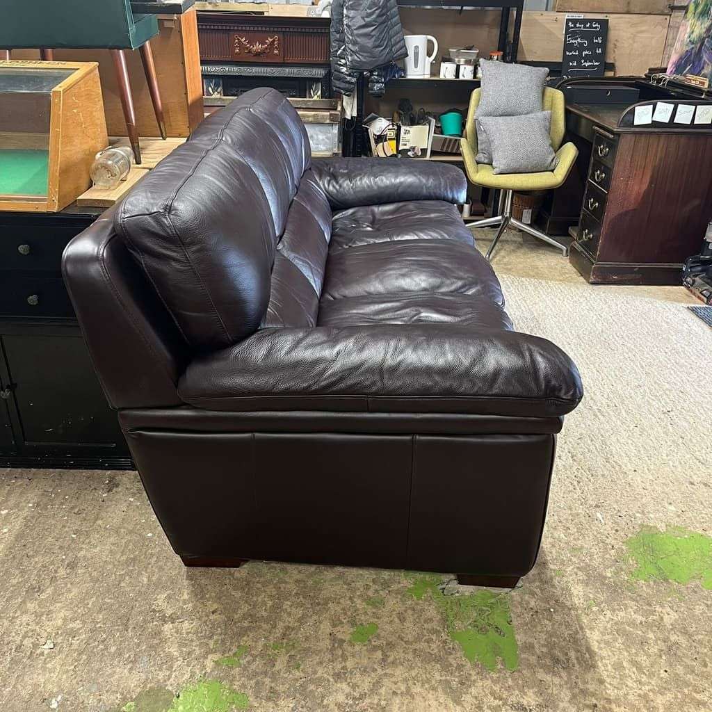 3 Seater Leather Sofa Dark Chocolate Colour Wide Arms PreLoved