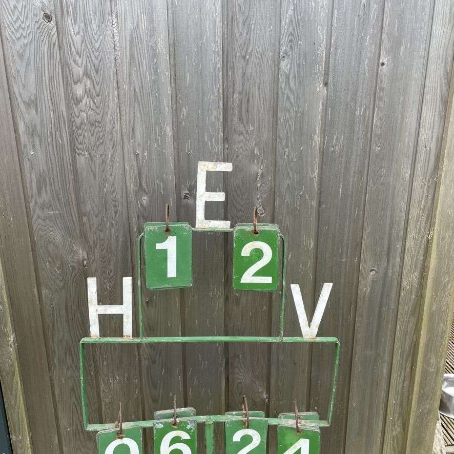 Vintage Crown Green Bowling Scoreboard Metal Frame Calendar Garden House Numbers