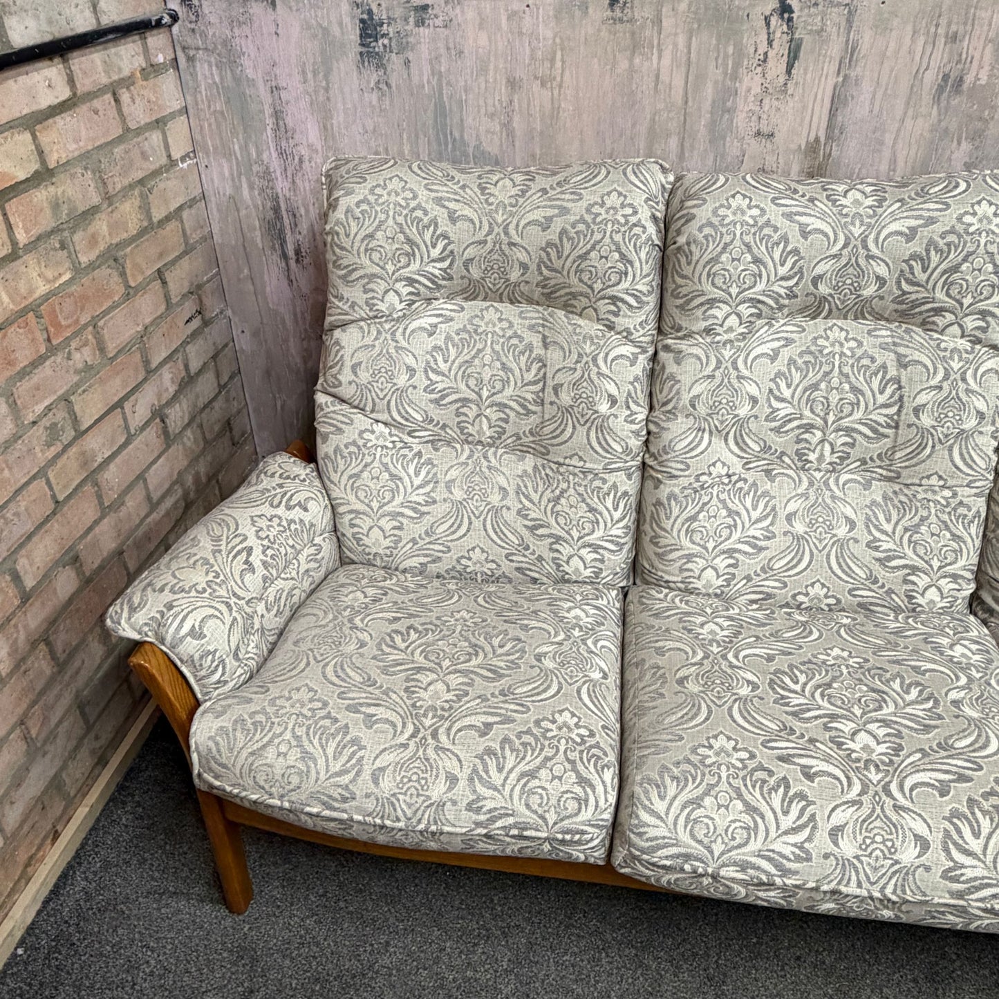 Ercol Saville 3 Seater Sofa Solid Wood Frame Upholstered Recovered Cushions