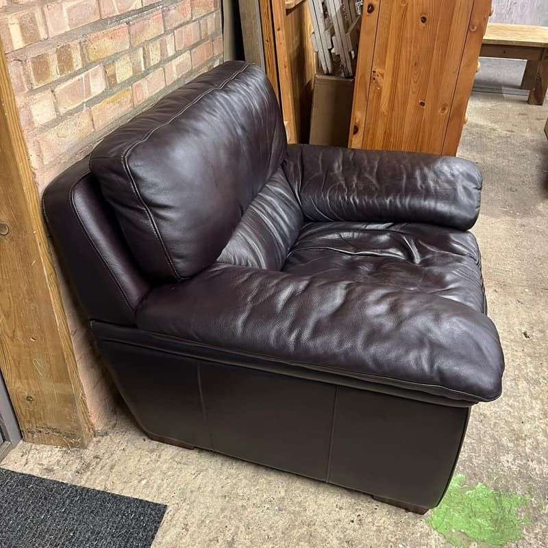 Pair Matching Large Leather Armchairs Dark Chocolate Colour Wide Arms Preloved