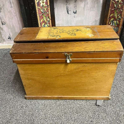 Vintage Wooden Rabbit Carry Box Artwork Airholes Hinged Clasps