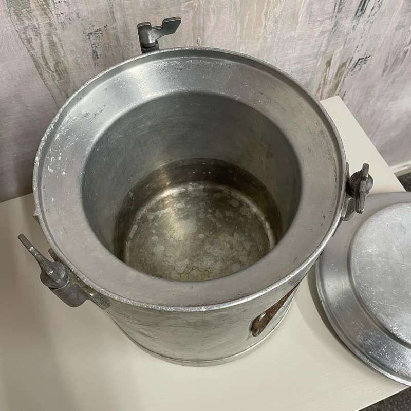 1950 Grundy Teddington Insulated Food Container Thermos Metal Handles